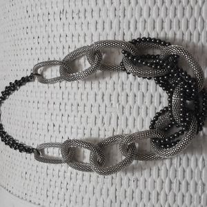 Mesh necklace